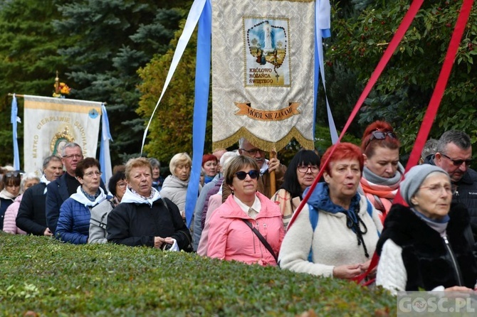 Pielgrzymka Żywego Różańca i Apostolstwa "Margaretka" do Rokitna