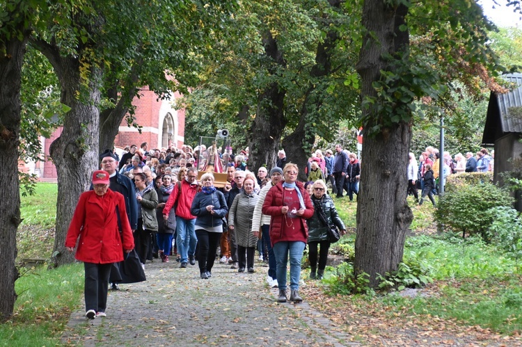 XI Pielgrzymka Róż Różańcowych do Barda