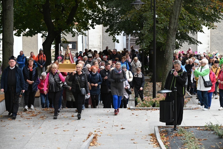 XI Pielgrzymka Róż Różańcowych do Barda