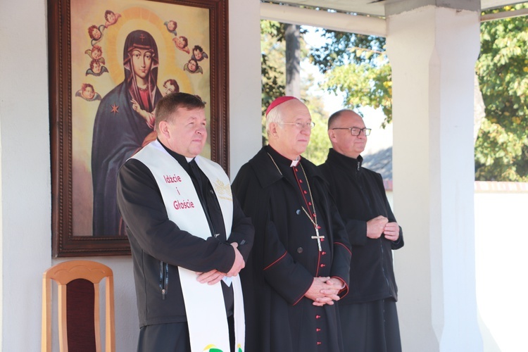 Domaniewice. Diecezjalna Pielgrzymka Kół Żywego Różańca