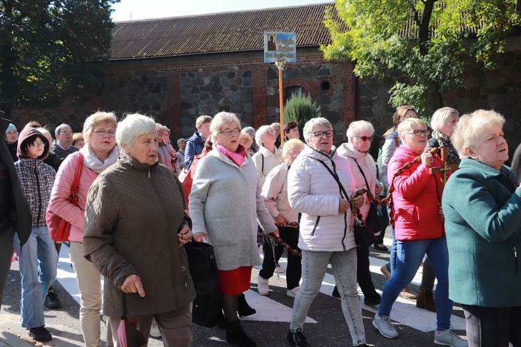 Domaniewice. Diecezjalna Pielgrzymka Kół Żywego Różańca