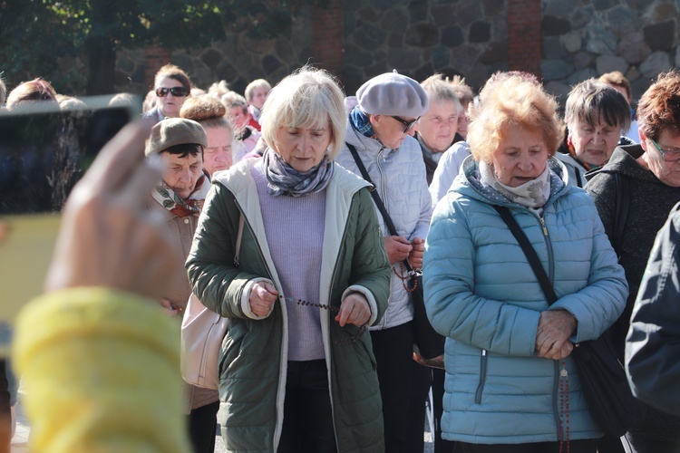 Domaniewice. Diecezjalna Pielgrzymka Kół Żywego Różańca