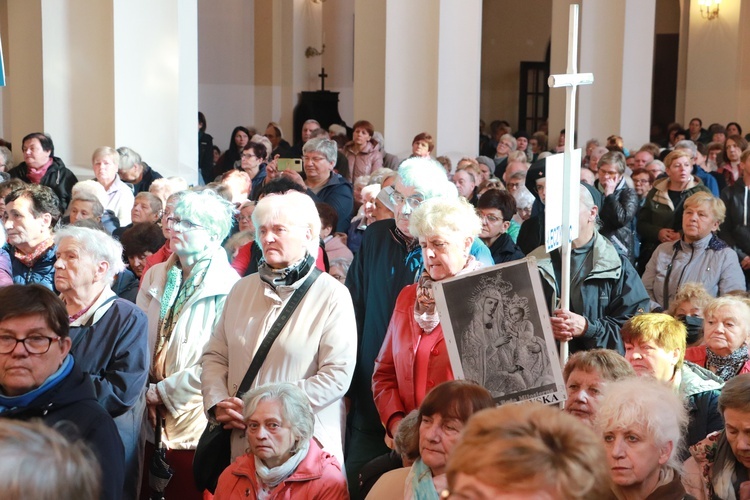 Domaniewice. Diecezjalna Pielgrzymka Kół Żywego Różańca