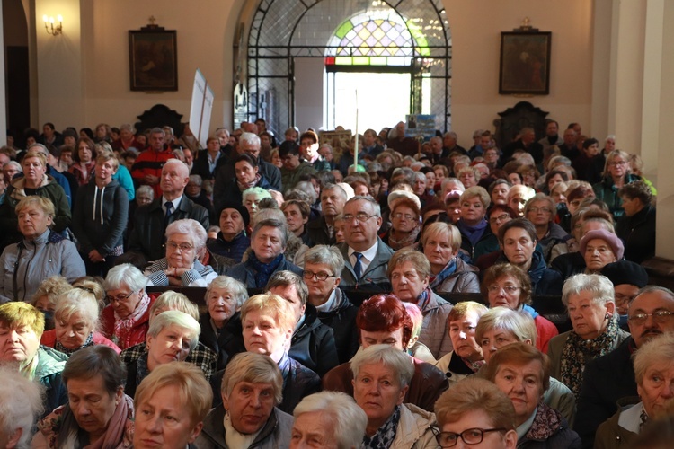 Domaniewice. Diecezjalna Pielgrzymka Kół Żywego Różańca