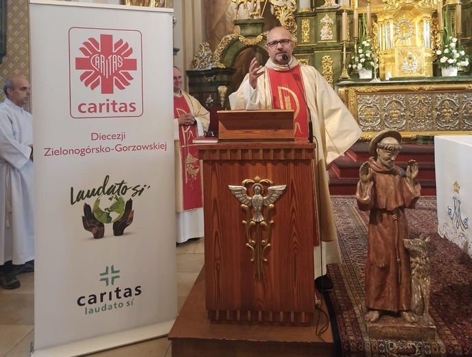 Grodowiec. Dzień skupienia dla Parafialnych Zespołów Caritas