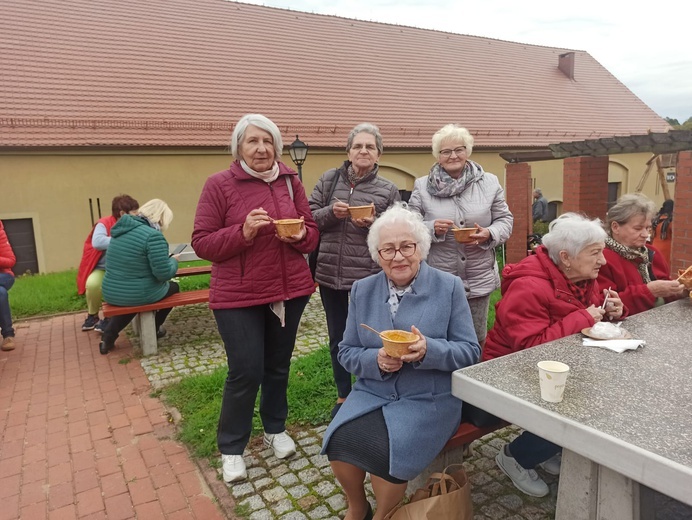 Grodowiec. Dzień skupienia dla Parafialnych Zespołów Caritas