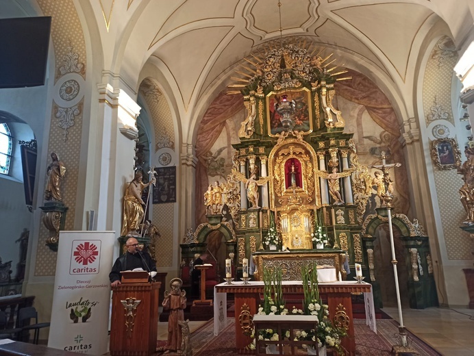 Grodowiec. Dzień skupienia dla Parafialnych Zespołów Caritas