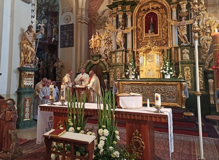 Grodowiec. Dzień skupienia dla Parafialnych Zespołów Caritas