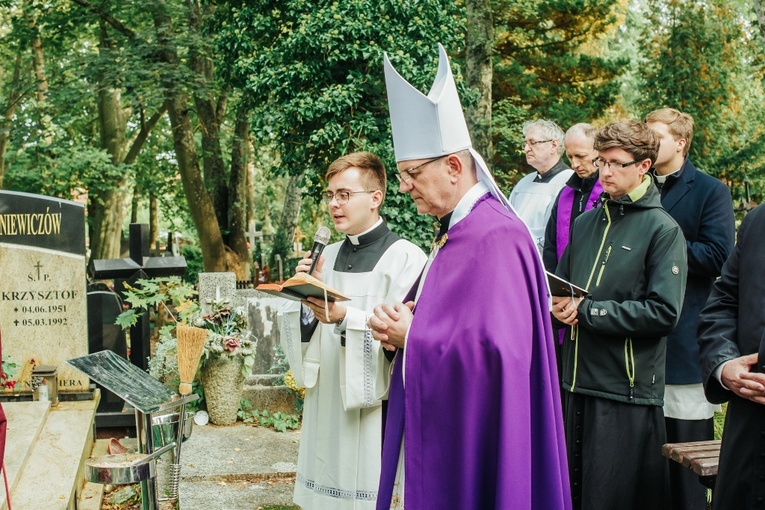 Pogrzeb ks. prał. Michała Oksiuty