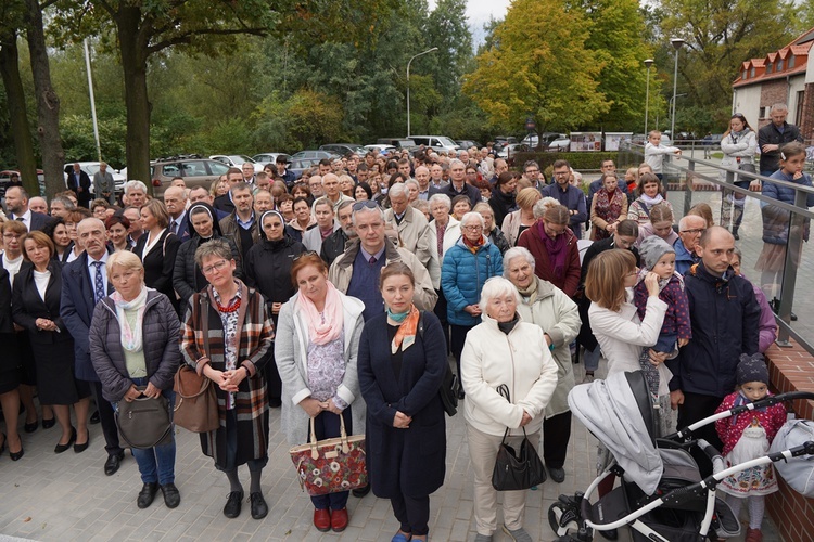 Poświęcenie kościoła pw. NMP Bolesnej we Wrocławiu-Strachocinie