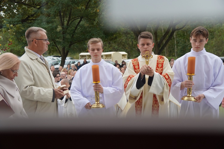 Poświęcenie kościoła pw. NMP Bolesnej we Wrocławiu-Strachocinie