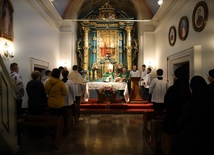 Uroczysta Msza św. w kościele parafialnym w Samborcu.