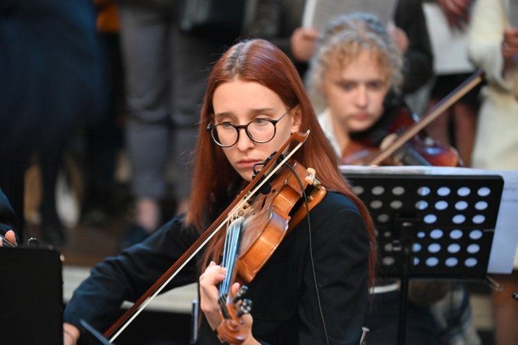 5. rocznica koronacji Matki Miłosierdzia