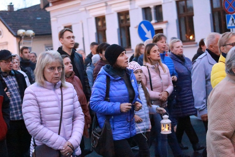 Tarnów. Procesja różańcowa