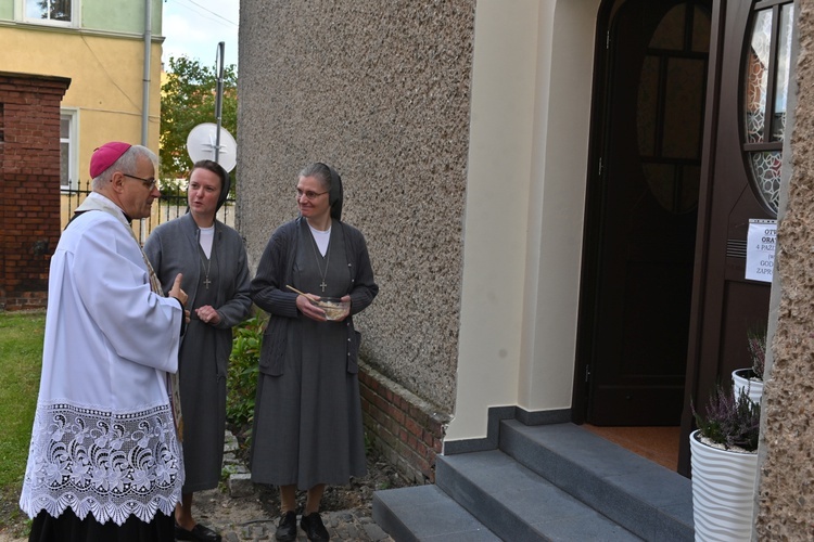 Poświęcenie odnowionego oratorium w Dzierżoniowie