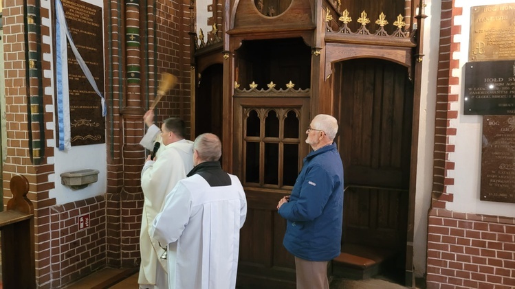 Renowacja misji świętych u Aniołów Stróżów w Wałbrzychu