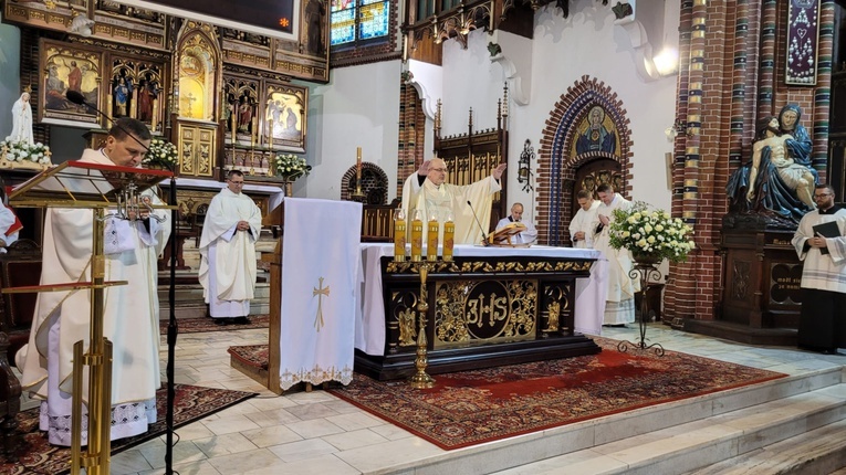 Renowacja misji świętych u Aniołów Stróżów w Wałbrzychu