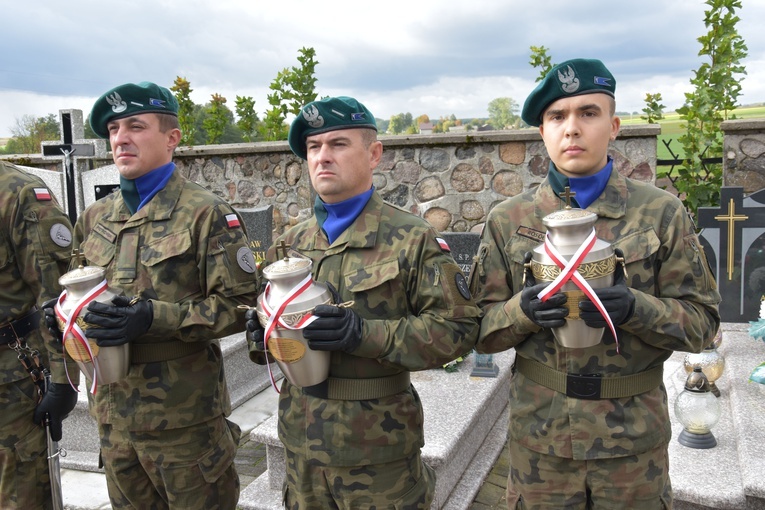 Pawłowo. Pamięci Bohaterów Nieodległości