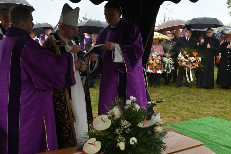 Pogrzeb śp. Michała Bałabucha, taty bp. Adama