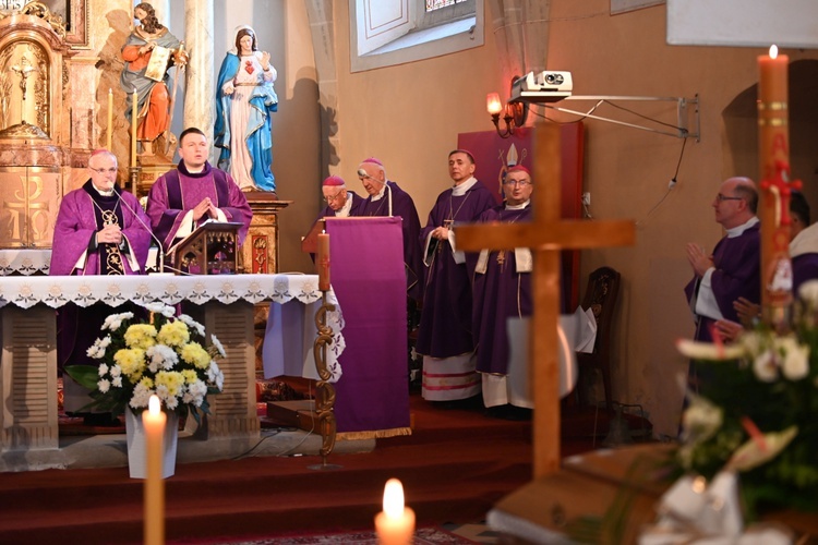 Pogrzeb śp. Michała Bałabucha, taty bp. Adama