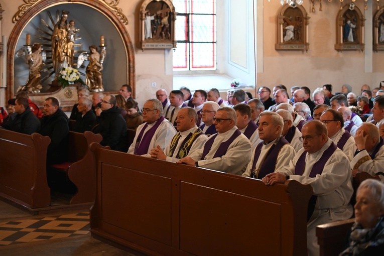 Pogrzeb śp. Michała Bałabucha, taty bp. Adama