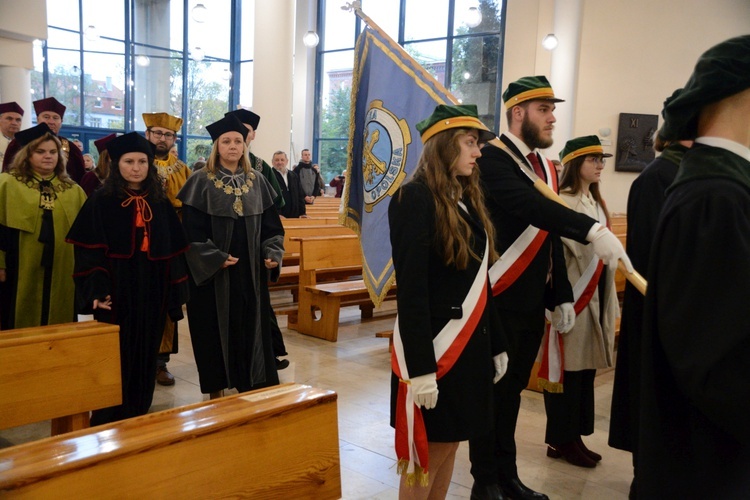 Msza św. w intencji społeczności akademickiej Opola