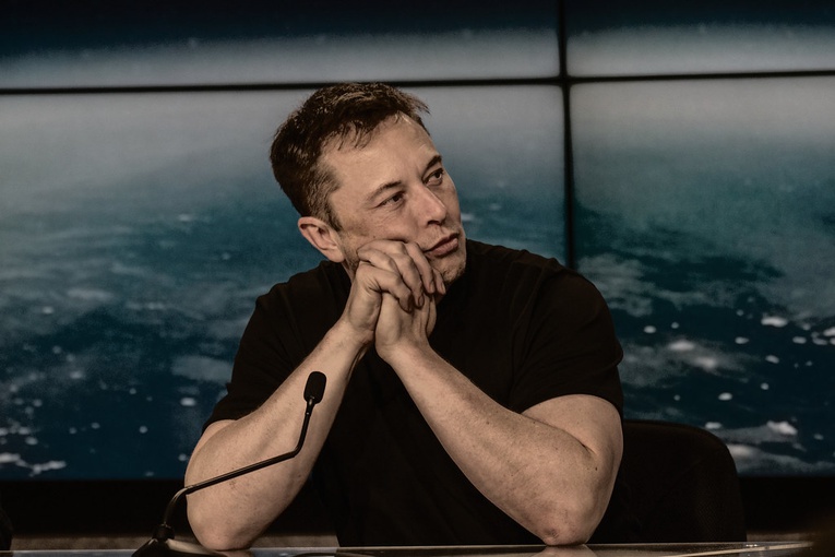 Elon Musk pierwszą osobą, której majątek przekroczył 500 mld dolarów