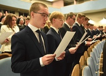 Podczas inauguracji studenckie ślubowanie złożyli klerycy I roku WSD oraz osoby świeckie.