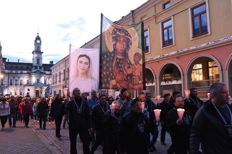 32. Sądecka Procesja Różańcowa