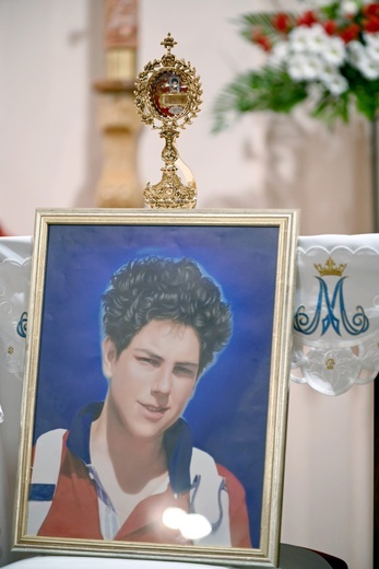 Rozpoczęcie peregrynacji symboli ŚDM w diecezji świdnickiej