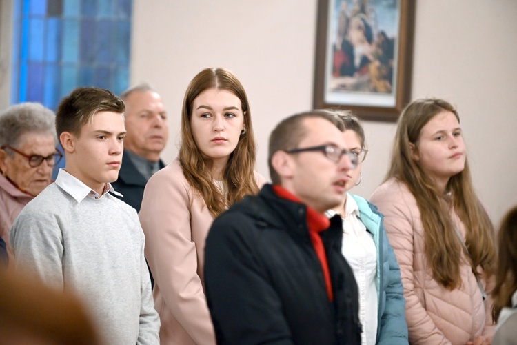 Rozpoczęcie peregrynacji symboli ŚDM w diecezji świdnickiej