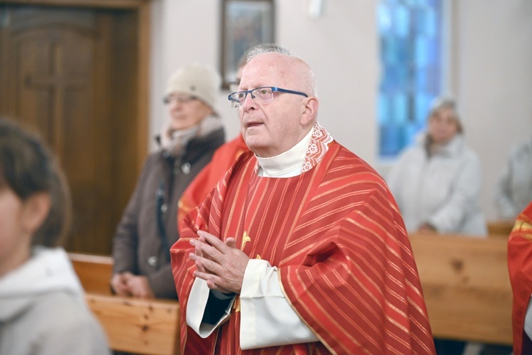 Rozpoczęcie peregrynacji symboli ŚDM w diecezji świdnickiej