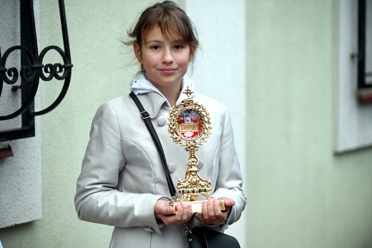 Rozpoczęcie peregrynacji symboli ŚDM w diecezji świdnickiej