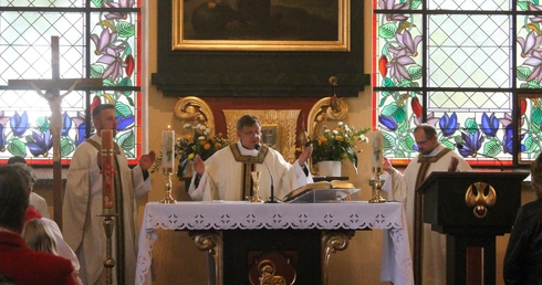 Mierzowice. Odpust u św. Franciszka