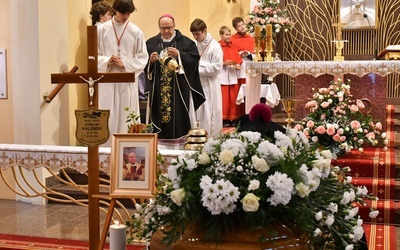 Kapłaństwo, służba i krzyż. Pożegnanie zasłużonego kapłana