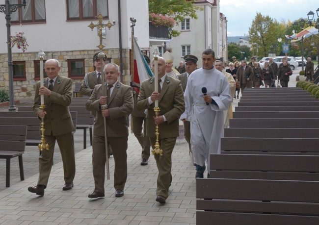 Leśnicy w skarżyskiej Ostrej Bramie