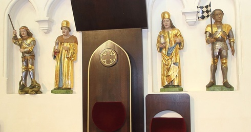 Męczennicy znów w katedrze