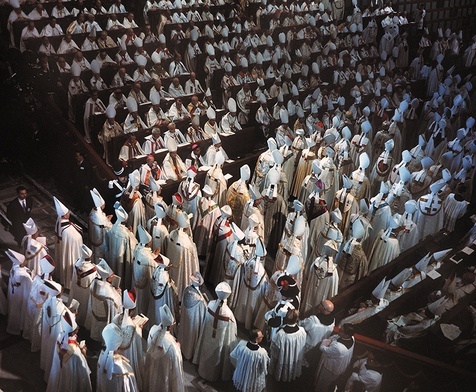 11 października 1962 r. Biskupi wchodzą do bazyliki św. Piotra. Rozpoczyna się sobór.