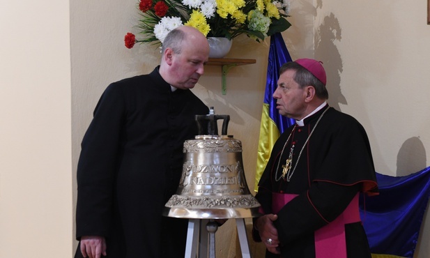 Z Łagiewnik do Ukrainy. Dzwon Nadziei już w Winnicy