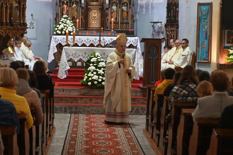 Pasterz diecezji z wizytą w Bystrzycy 