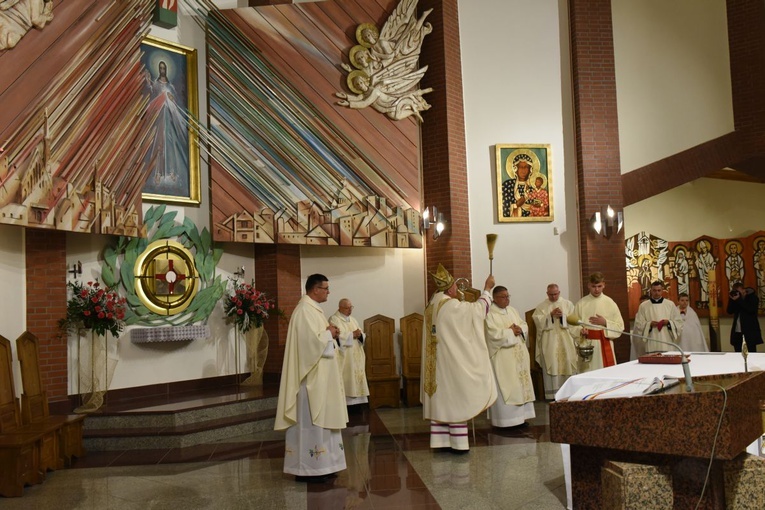 Kościół pw. Miłosierdzia Bożego w Brzesku jak nowy
