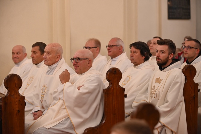 Wałbrzych. Koronacja obrazu Matki Bożej Białokamieńskiej