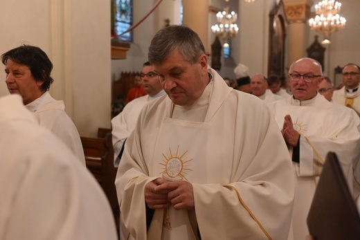 Wałbrzych. Koronacja obrazu Matki Bożej Białokamieńskiej