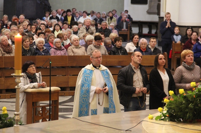 XI Pielgrzymka Żywego Różańca w katedrze w Katowicach