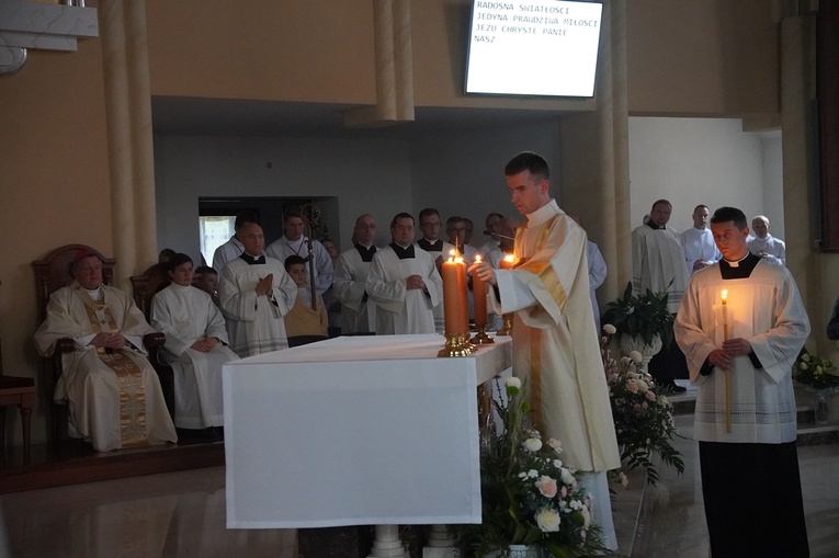 Poświęcenie kościoła w Żernikach Wrocławskich