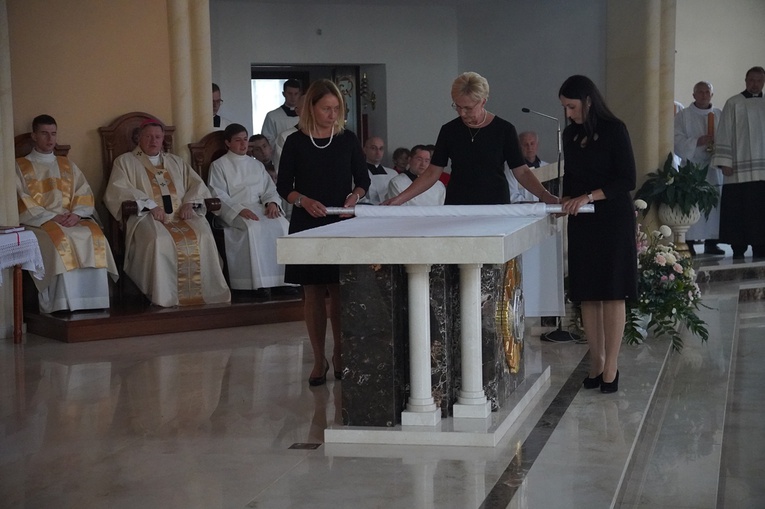 Poświęcenie kościoła w Żernikach Wrocławskich