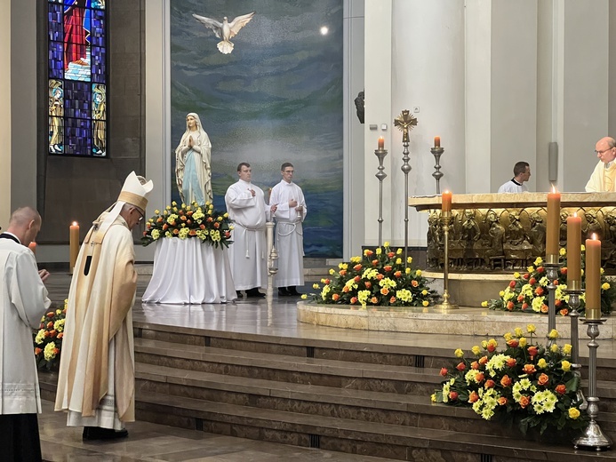 Katowice. Dziękczynienie za Synod o synodalności