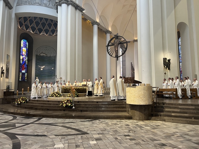 Katowice. Dziękczynienie za synod cz. 1