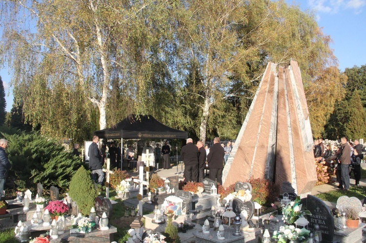 Tarnów-Mościce. Pochówek dzieci utraconych