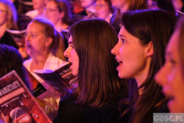 Uwielbienie na zakończenie Zielonogórskich Warsztatów Liturgiczno-Muzycznych